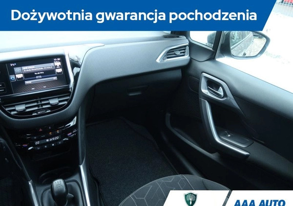 Peugeot 2008 cena 44000 przebieg: 43241, rok produkcji 2016 z Resko małe 301